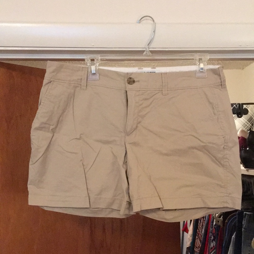 Khaki shorts
